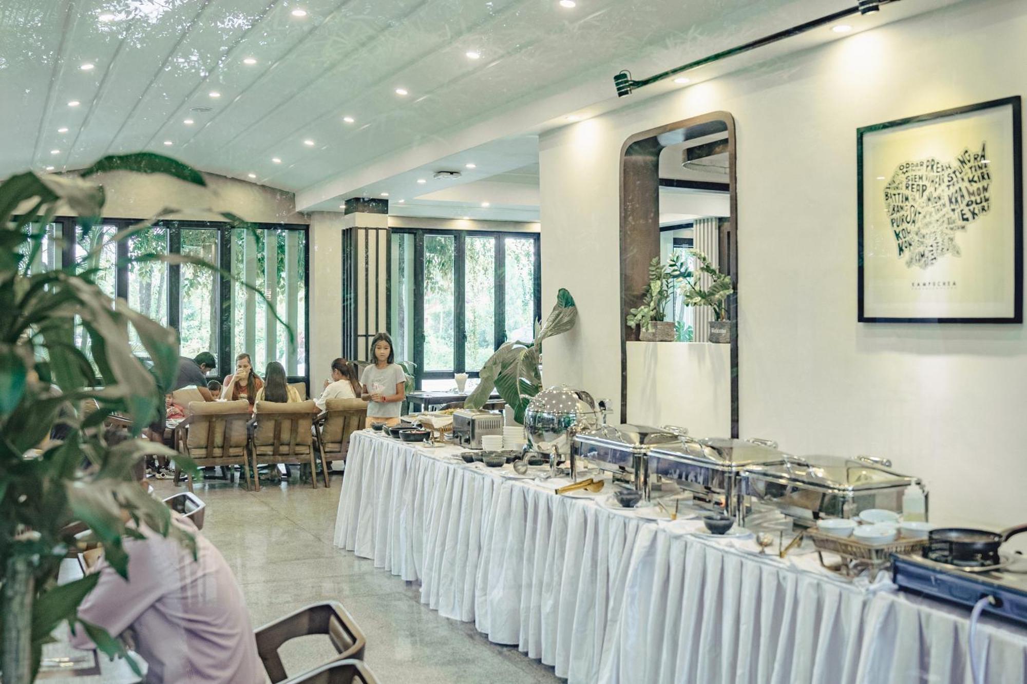 Rainforest Hotel By Nsun Kampot Exterior foto